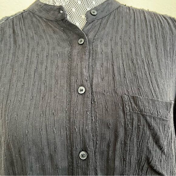 Free People Best Button Front Black Eyelet Blouse Women’s Size Small - Picture 8 of 10